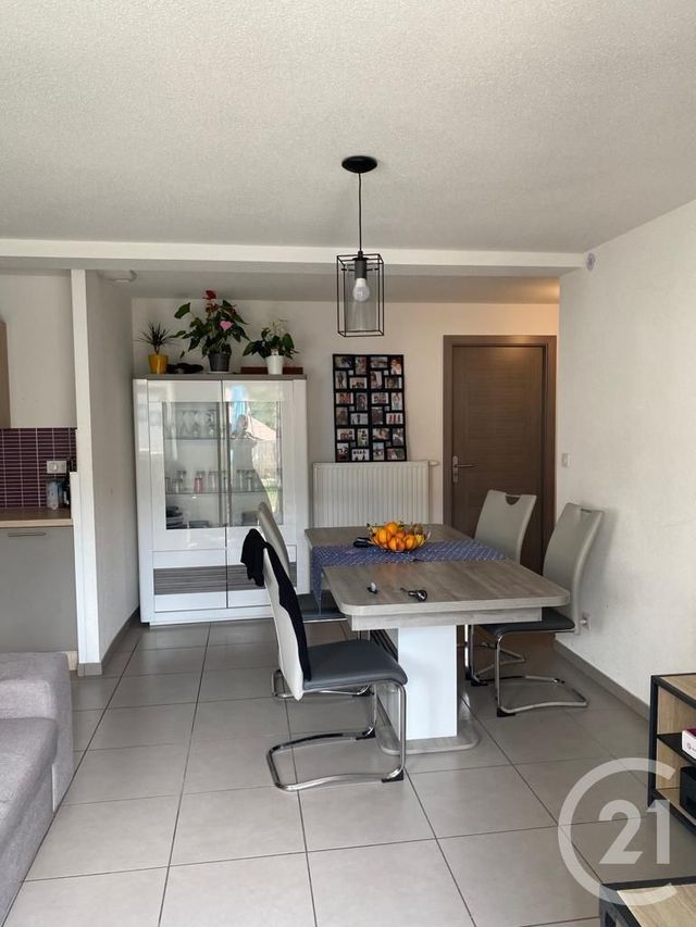 Appartement à louer - 4 pièces - 71.0 m2 - VILLE DU PONT - 25 - FRANCHE-COMTE - Century 21 Avenir Immobilier