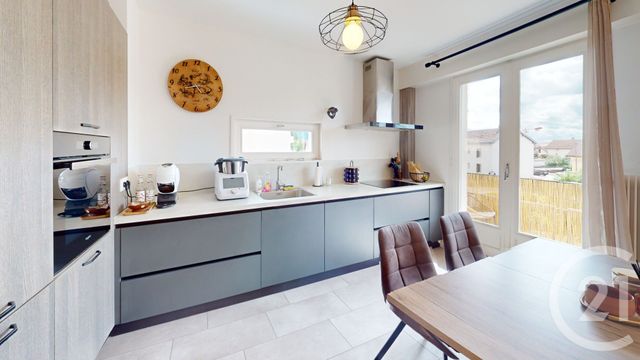 Appartement F3 à vendre - 3 pièces - 63.94 m2 - PONTARLIER - 25 - FRANCHE-COMTE - Century 21 Avenir Immobilier