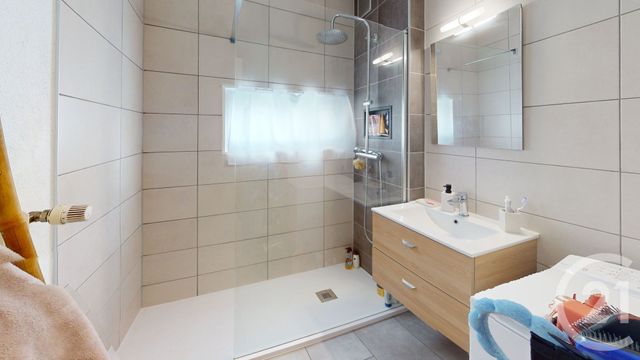 Appartement F3 à vendre - 3 pièces - 63.94 m2 - PONTARLIER - 25 - FRANCHE-COMTE - Century 21 Avenir Immobilier