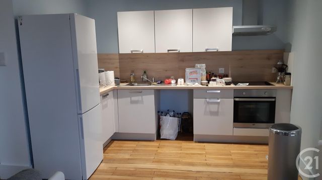 Appartement T2 à louer - 2 pièces - 57.93 m2 - PONTARLIER - 25 - FRANCHE-COMTE - Century 21 Avenir Immobilier