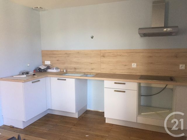 Appartement T2 à louer - 2 pièces - 57.93 m2 - PONTARLIER - 25 - FRANCHE-COMTE - Century 21 Avenir Immobilier