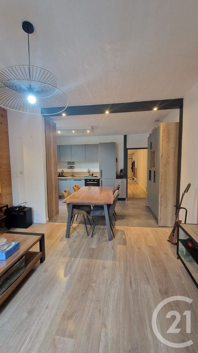 Appartement F3 à louer - 3 pièces - 66.53 m2 - PONTARLIER - 25 - FRANCHE-COMTE - Century 21 Avenir Immobilier