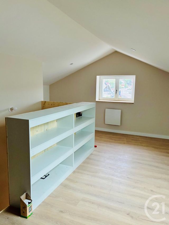 Appartement Duplex à louer - 4 pièces - 75.73 m2 - PONTARLIER - 25 - FRANCHE-COMTE - Century 21 Avenir Immobilier
