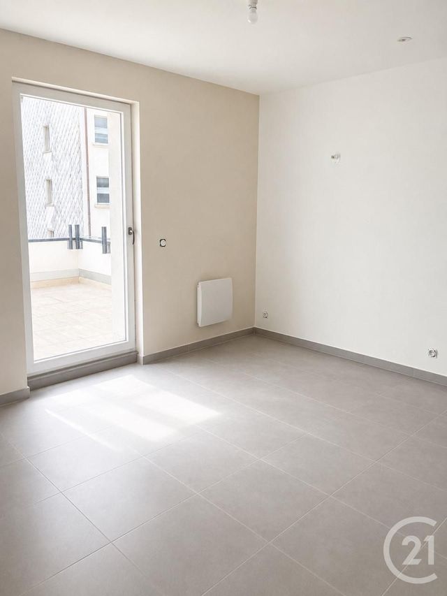 Appartement Duplex à louer - 4 pièces - 75.73 m2 - PONTARLIER - 25 - FRANCHE-COMTE - Century 21 Avenir Immobilier