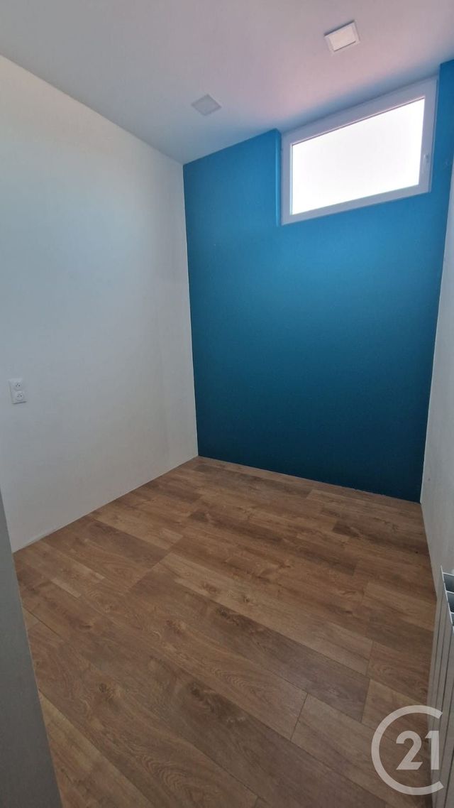 Appartement F3 bis à louer - 4 pièces - 123.0 m2 - SOMBACOUR - 25 - FRANCHE-COMTE - Century 21 Avenir Immobilier
