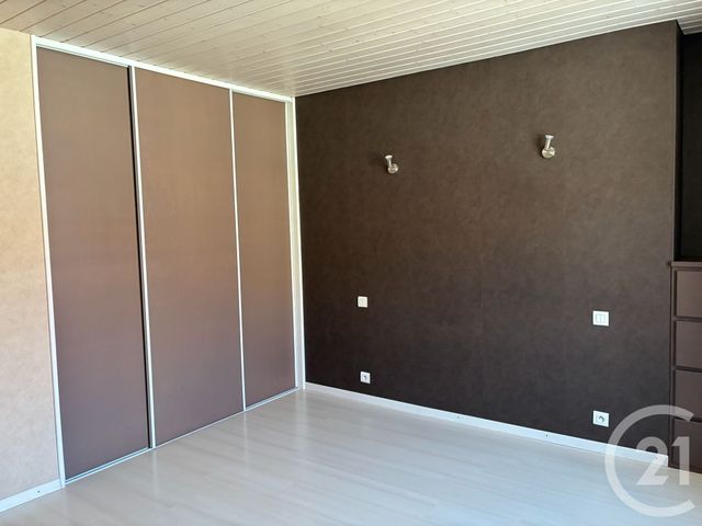 Appartement F3 à louer - 3 pièces - 83.26 m2 - PONTARLIER - 25 - FRANCHE-COMTE - Century 21 Avenir Immobilier