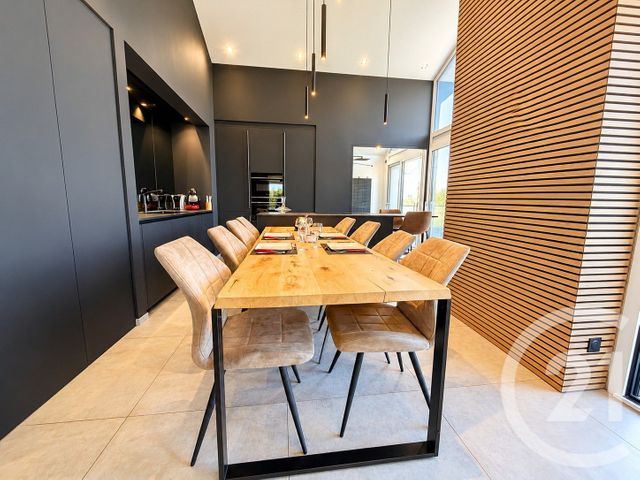 Appartement F3 bis à vendre - 5 pièces - 84.17 m2 - DOUBS - 25 - FRANCHE-COMTE - Century 21 Avenir Immobilier