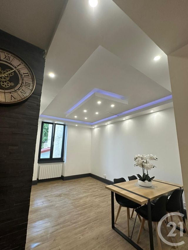 Appartement F3 à louer - 3 pièces - 68.08 m2 - PONTARLIER - 25 - FRANCHE-COMTE - Century 21 Avenir Immobilier