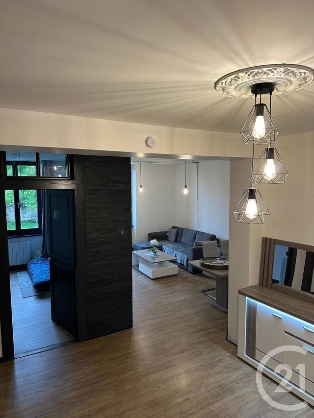 Appartement F3 à louer - 3 pièces - 68.08 m2 - PONTARLIER - 25 - FRANCHE-COMTE - Century 21 Avenir Immobilier