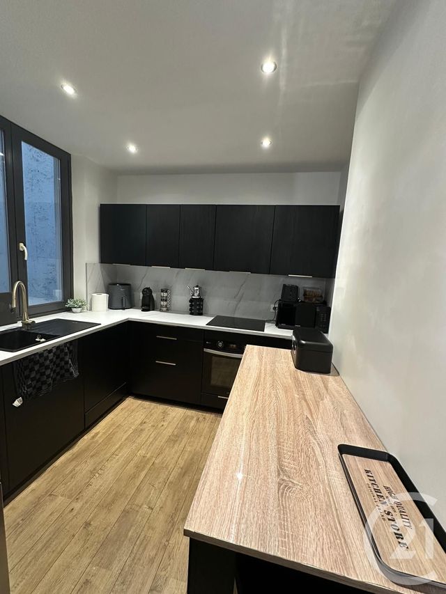 Appartement F3 à louer - 3 pièces - 68.08 m2 - PONTARLIER - 25 - FRANCHE-COMTE - Century 21 Avenir Immobilier