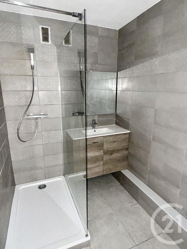 Appartement F3 à vendre - 4 pièces - 85.0 m2 - PONTARLIER - 25 - FRANCHE-COMTE - Century 21 Avenir Immobilier