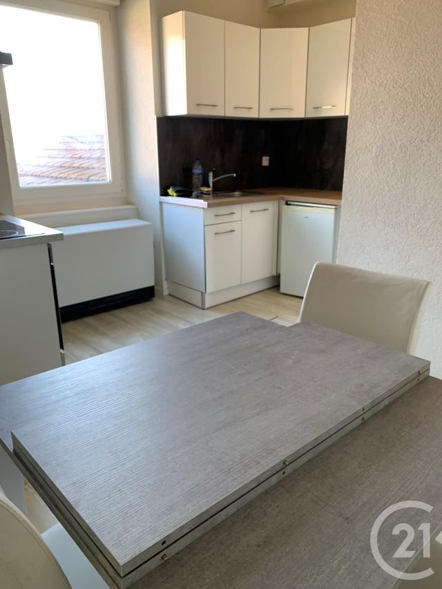 Appartement F1 à louer - 2 pièces - 37.0 m2 - PONTARLIER - 25 - FRANCHE-COMTE - Century 21 Avenir Immobilier