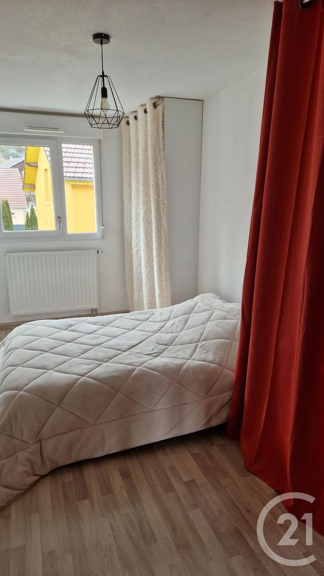 Appartement F3 à louer - 3 pièces - 64.23 m2 - LA CLUSE ET MIJOUX - 25 - FRANCHE-COMTE - Century 21 Avenir Immobilier