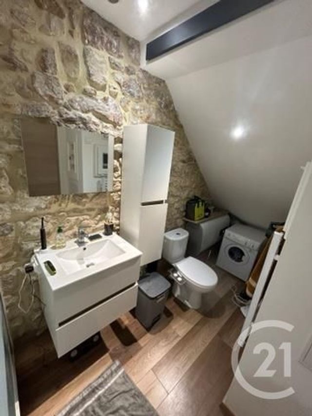 Appartement F2 à louer - 2 pièces - 30.73 m2 - PONTARLIER - 25 - FRANCHE-COMTE - Century 21 Avenir Immobilier