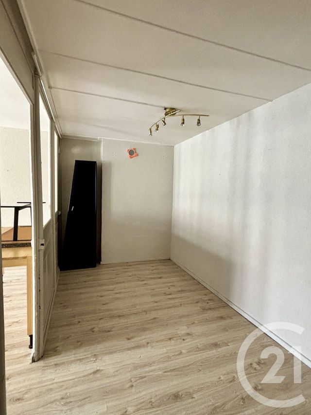 Appartement T2 à vendre - 3 pièces - 45.61 m2 - VERRIERES DE JOUX - 25 - FRANCHE-COMTE - Century 21 Avenir Immobilier