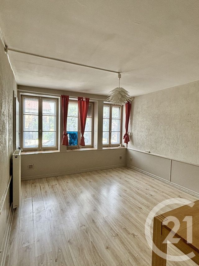 Appartement T2 à vendre - 3 pièces - 45.61 m2 - VERRIERES DE JOUX - 25 - FRANCHE-COMTE - Century 21 Avenir Immobilier