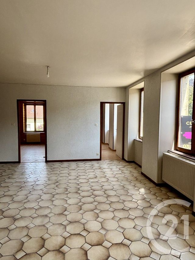 Appartement T3 à vendre - 3 pièces - 56.55 m2 - VERRIERES DE JOUX - 25 - FRANCHE-COMTE - Century 21 Avenir Immobilier