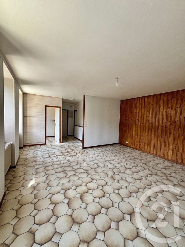 Appartement T3 à vendre - 3 pièces - 56.55 m2 - VERRIERES DE JOUX - 25 - FRANCHE-COMTE - Century 21 Avenir Immobilier
