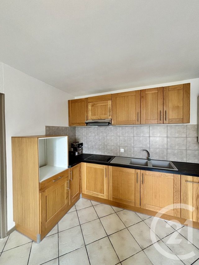 Appartement T3 à vendre - 3 pièces - 45.67 m2 - VERRIERES DE JOUX - 25 - FRANCHE-COMTE - Century 21 Avenir Immobilier