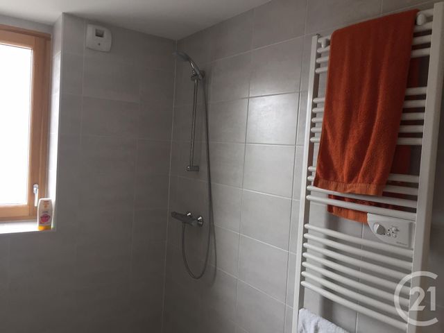 Appartement Studio à louer - 1 pièce - 30.0 m2 - PONTARLIER - 25 - FRANCHE-COMTE - Century 21 Avenir Immobilier