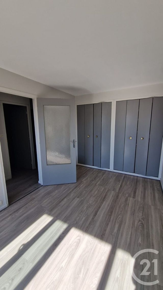 Appartement F1 à louer - 1 pièce - 31.82 m2 - PONTARLIER - 25 - FRANCHE-COMTE - Century 21 Avenir Immobilier