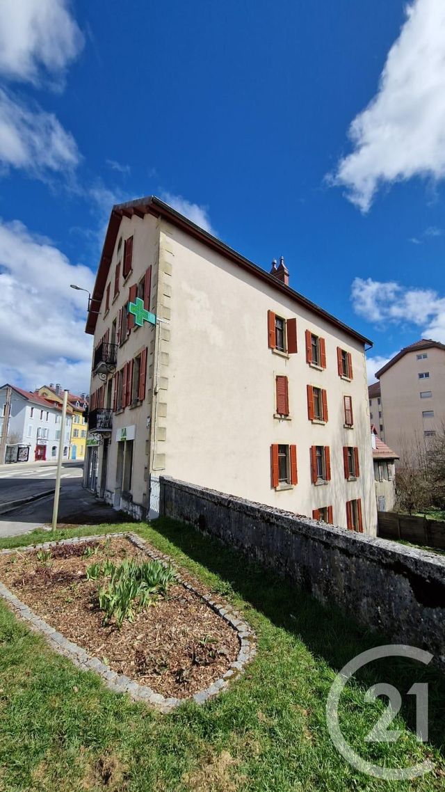 Appartement F4 à louer - 5 pièces - 85.0 m2 - PONTARLIER - 25 - FRANCHE-COMTE - Century 21 Avenir Immobilier