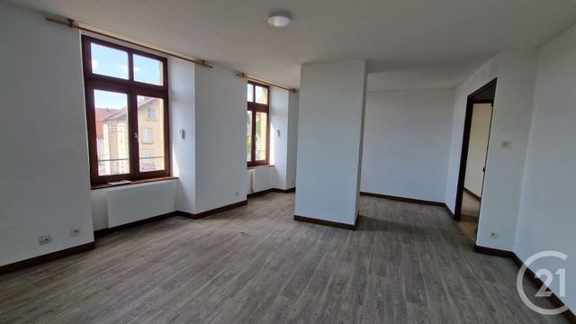 Appartement F4 à louer - 5 pièces - 85.0 m2 - PONTARLIER - 25 - FRANCHE-COMTE - Century 21 Avenir Immobilier