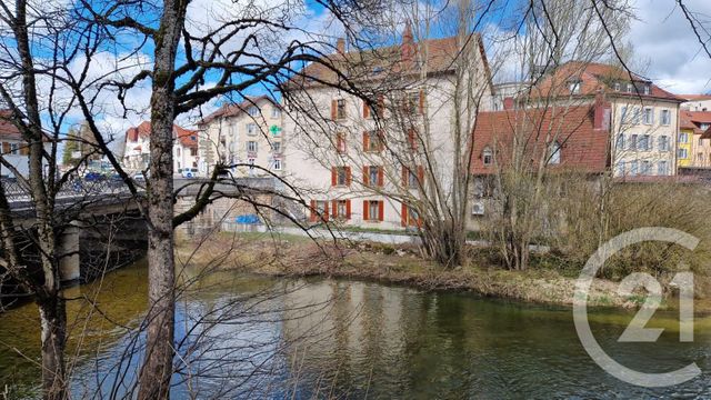 Appartement F4 à louer - 5 pièces - 85.0 m2 - PONTARLIER - 25 - FRANCHE-COMTE - Century 21 Avenir Immobilier