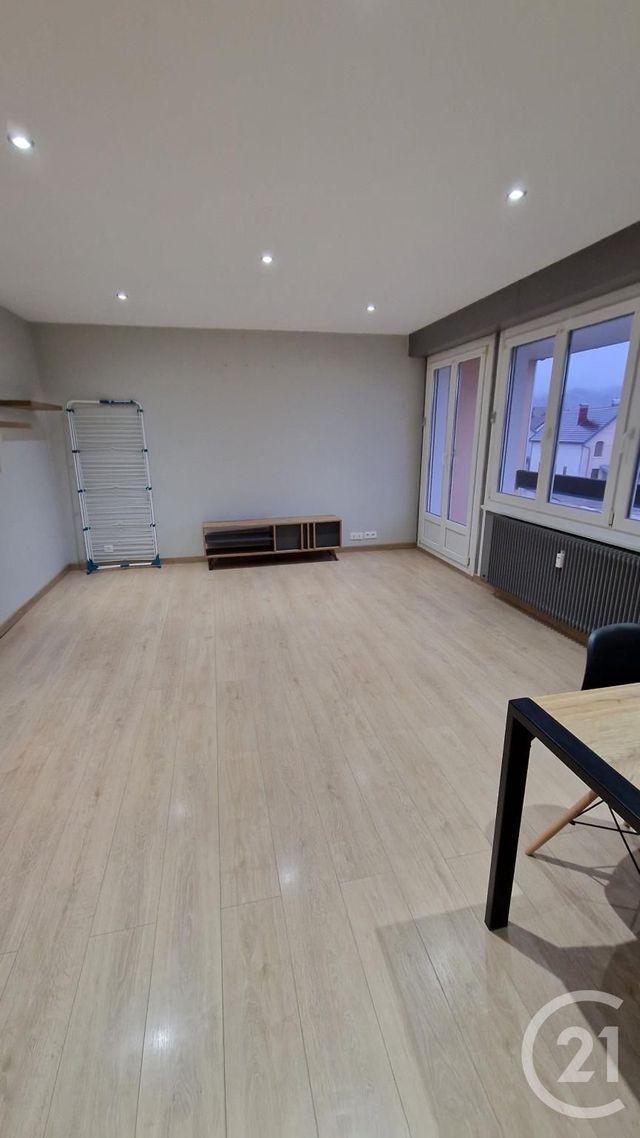 Appartement F4 à louer - 4 pièces - 80.0 m2 - PONTARLIER - 25 - FRANCHE-COMTE - Century 21 Avenir Immobilier