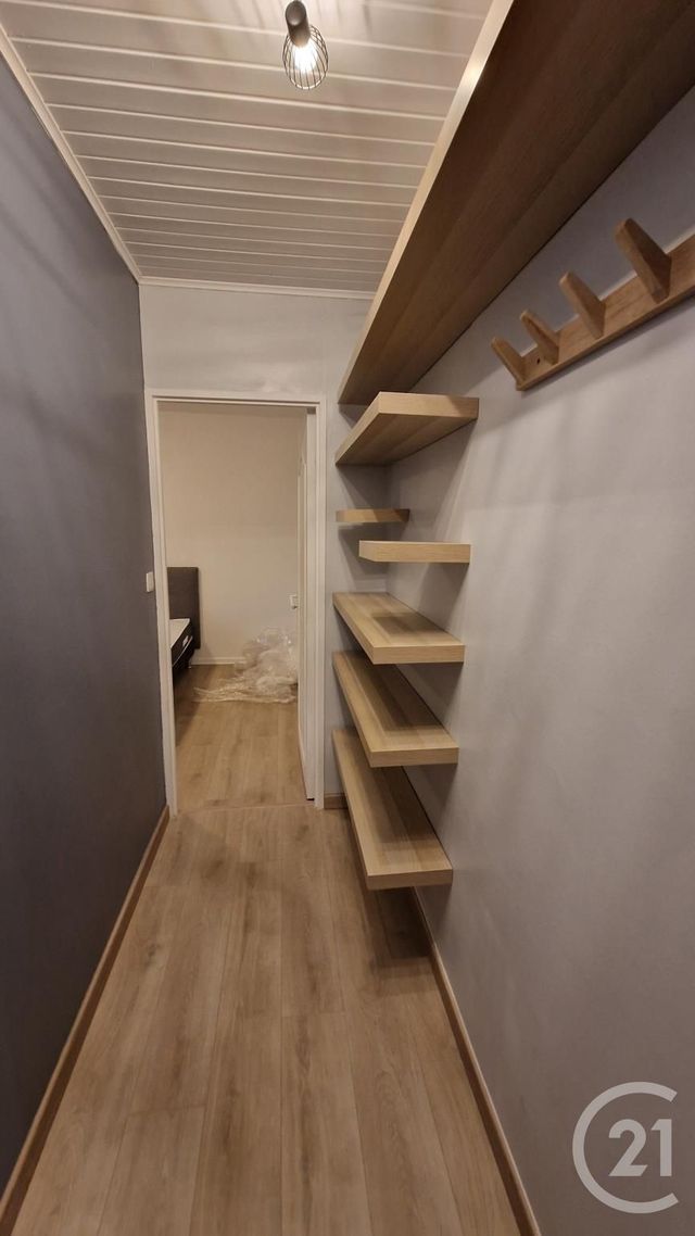 Appartement F4 à louer - 4 pièces - 80.0 m2 - PONTARLIER - 25 - FRANCHE-COMTE - Century 21 Avenir Immobilier