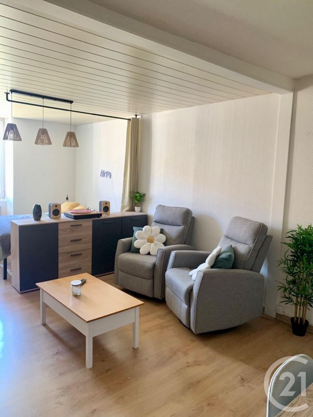 Appartement F1 à louer - 2 pièces - 35.23 m2 - PONTARLIER - 25 - FRANCHE-COMTE - Century 21 Avenir Immobilier