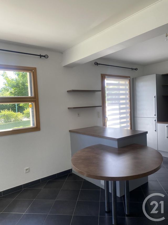 Appartement F2 à louer - 2 pièces - 41.0 m2 - VUILLECIN - 25 - FRANCHE-COMTE - Century 21 Avenir Immobilier