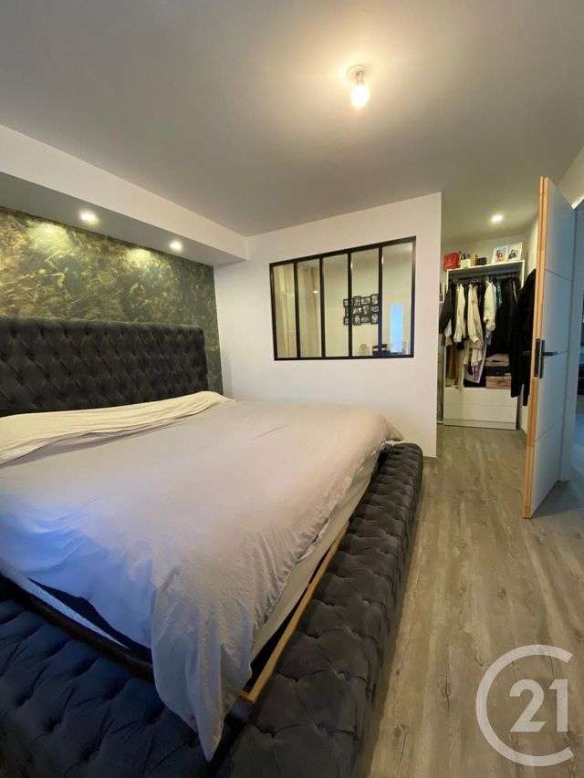 Appartement Duplex à louer - 4 pièces - 105.0 m2 - PONTARLIER - 25 - FRANCHE-COMTE - Century 21 Avenir Immobilier