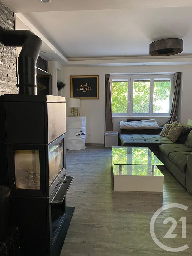 Appartement Duplex à louer - 4 pièces - 105.0 m2 - PONTARLIER - 25 - FRANCHE-COMTE - Century 21 Avenir Immobilier