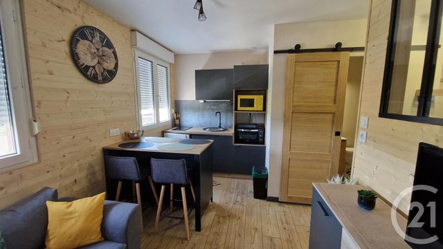 Appartement T1 à louer - 1 pièce - 20.77 m2 - BIANS LES USIERS - 25 - FRANCHE-COMTE - Century 21 Avenir Immobilier
