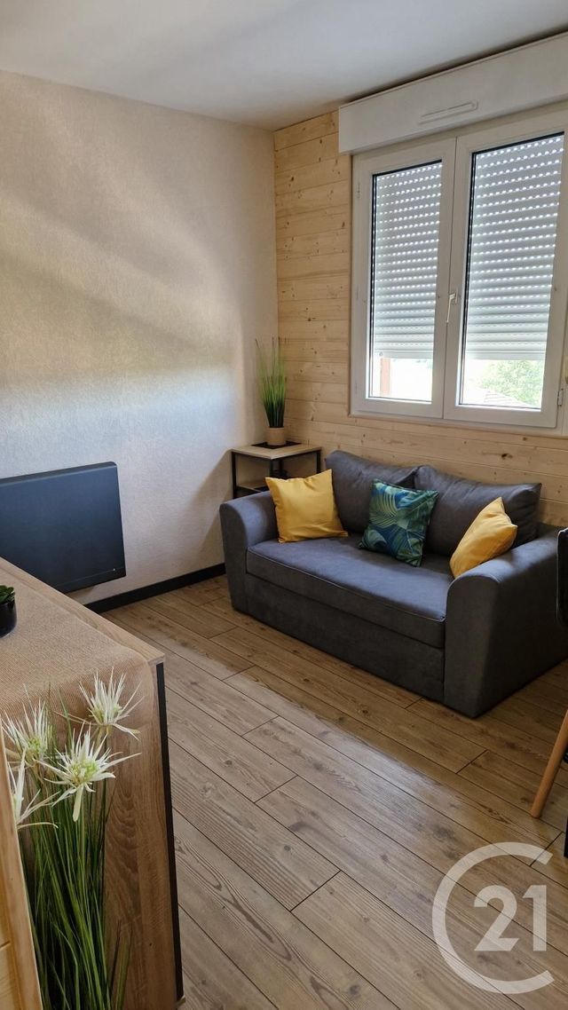 Appartement T1 à louer - 1 pièce - 20.77 m2 - BIANS LES USIERS - 25 - FRANCHE-COMTE - Century 21 Avenir Immobilier