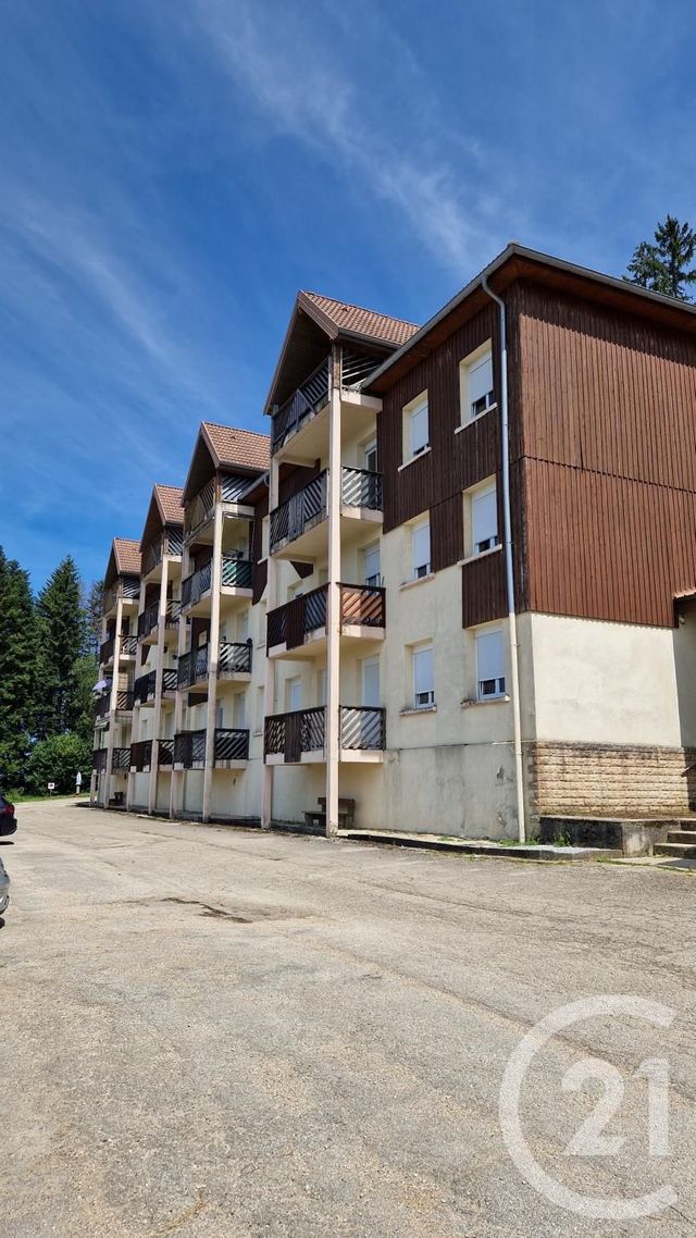 Appartement T1 à louer - 1 pièce - 20.77 m2 - BIANS LES USIERS - 25 - FRANCHE-COMTE - Century 21 Avenir Immobilier