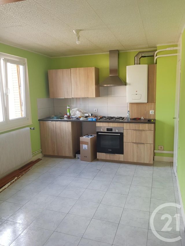 Appartement F3 à louer - 3 pièces - 64.0 m2 - PONTARLIER - 25 - FRANCHE-COMTE - Century 21 Avenir Immobilier