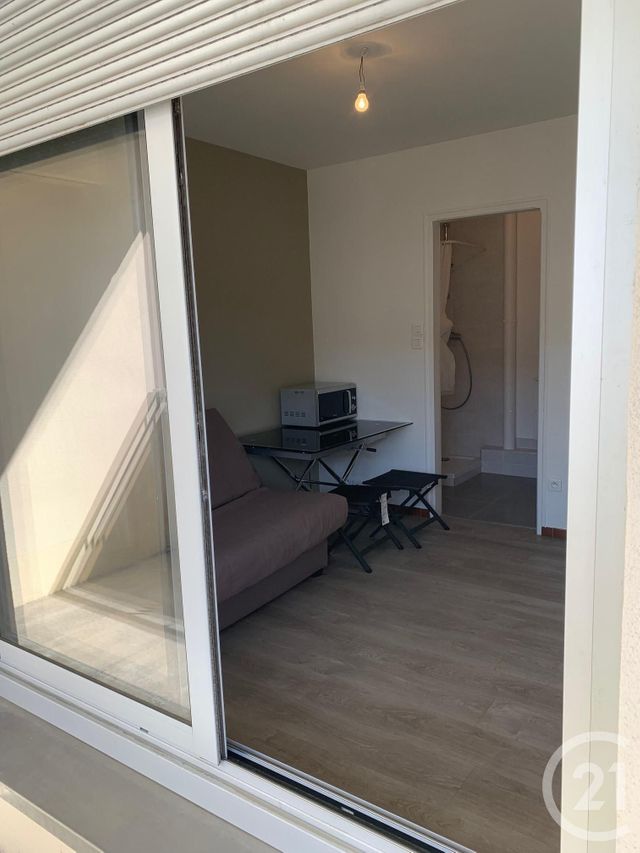 Appartement Studio à louer - 1 pièce - 15.0 m2 - PONTARLIER - 25 - FRANCHE-COMTE - Century 21 Avenir Immobilier
