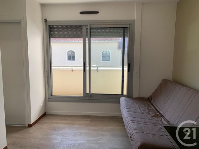 Appartement Studio à louer - 1 pièce - 15.0 m2 - PONTARLIER - 25 - FRANCHE-COMTE - Century 21 Avenir Immobilier