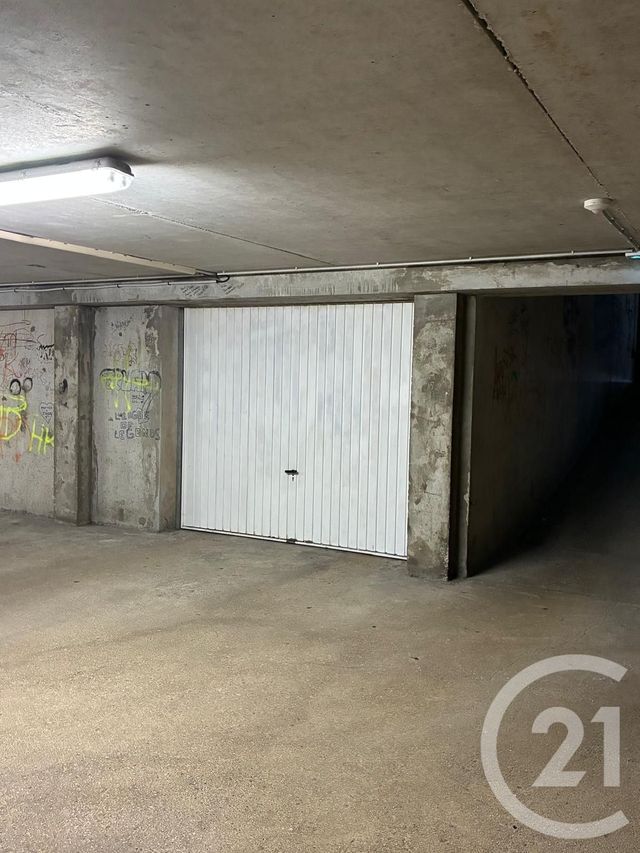 parking à louer - 18.0 m2 - PONTARLIER - 25 - FRANCHE-COMTE - Century 21 Avenir Immobilier