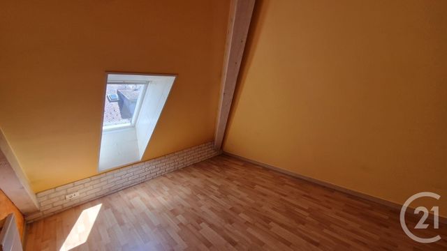 Appartement Duplex à louer - 3 pièces - 80.8 m2 - PONTARLIER - 25 - FRANCHE-COMTE - Century 21 Avenir Immobilier