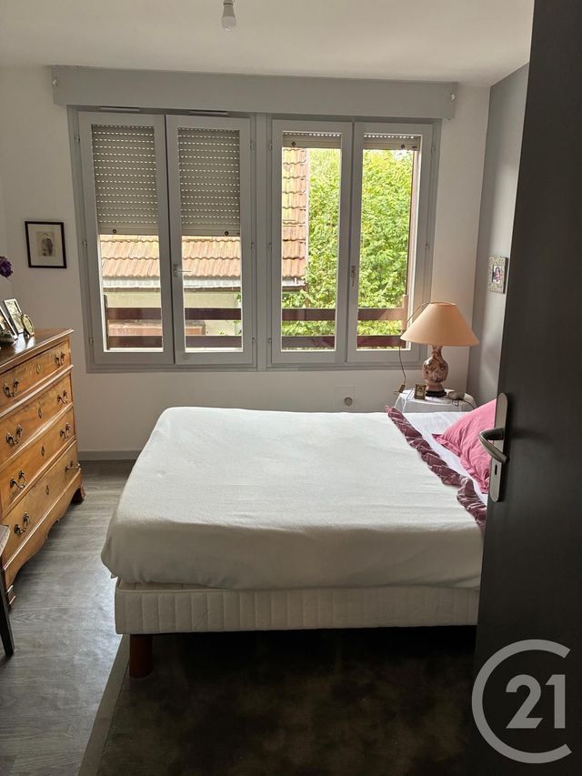 Appartement F3 à louer - 3 pièces - 56.57 m2 - PONTARLIER - 25 - FRANCHE-COMTE - Century 21 Avenir Immobilier