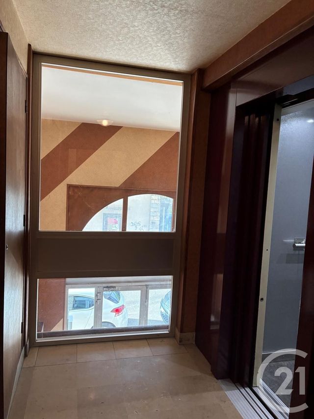Appartement F3 à louer - 3 pièces - 56.57 m2 - PONTARLIER - 25 - FRANCHE-COMTE - Century 21 Avenir Immobilier