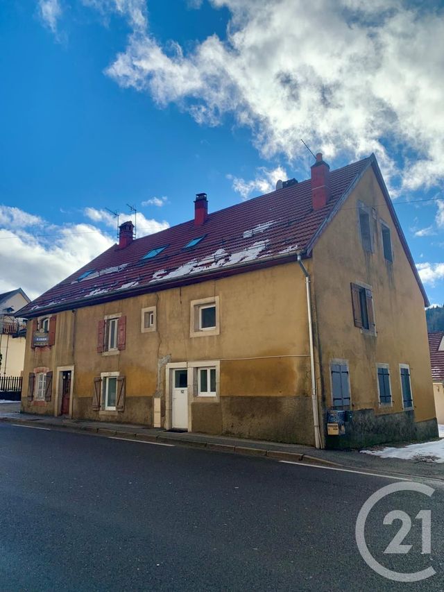 Appartement Duplex à louer - 3 pièces - 51.93 m2 - LA CLUSE ET MIJOUX - 25 - FRANCHE-COMTE - Century 21 Avenir Immobilier