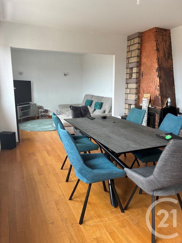 Appartement F4 à louer - 4 pièces - 100.0 m2 - PONTARLIER - 25 - FRANCHE-COMTE - Century 21 Avenir Immobilier