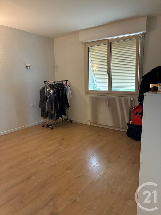 Appartement F4 à louer - 4 pièces - 100.0 m2 - PONTARLIER - 25 - FRANCHE-COMTE - Century 21 Avenir Immobilier