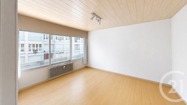 Appartement T2 à vendre - 2 pièces - 41.48 m2 - PONTARLIER - 25 - FRANCHE-COMTE - Century 21 Avenir Immobilier