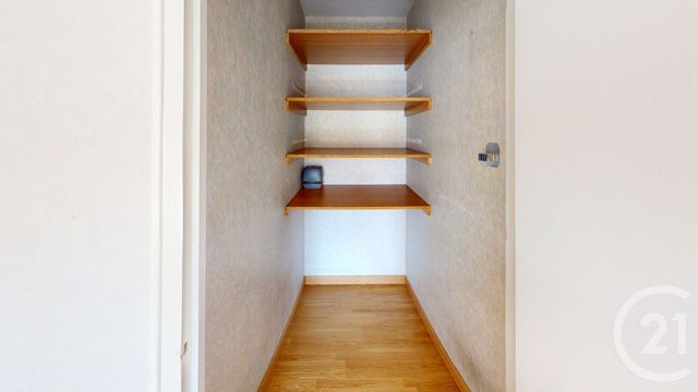 Appartement T2 à vendre - 2 pièces - 41.48 m2 - PONTARLIER - 25 - FRANCHE-COMTE - Century 21 Avenir Immobilier