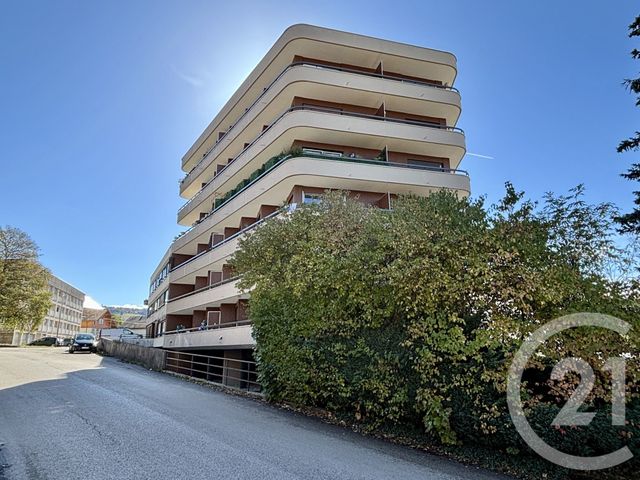 Appartement T2 à vendre - 2 pièces - 41.48 m2 - PONTARLIER - 25 - FRANCHE-COMTE - Century 21 Avenir Immobilier